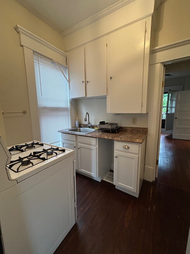 Photo - 125 W 1st Ave