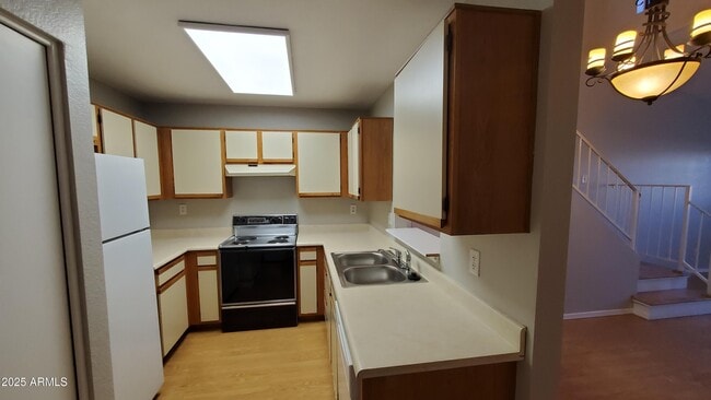 Photo - 8625 E Belleview Pl