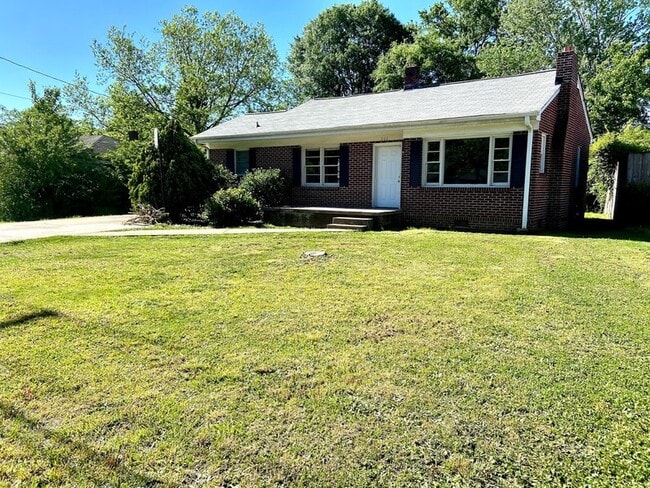 Photo - 202 Pope Field Rd House