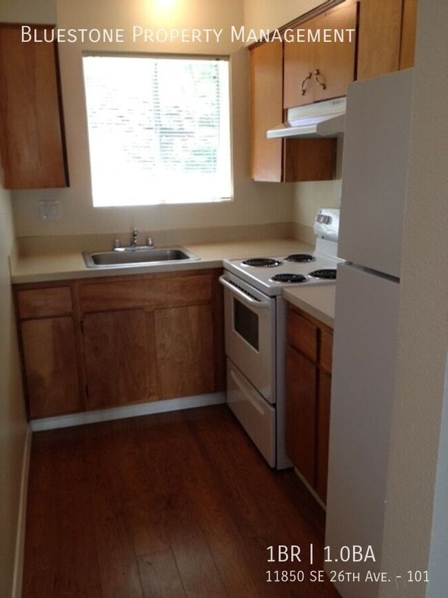 Building Photo - 11850 SE 26th Ave Unit 101