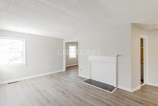 Photo - 6621 Seminole Dr