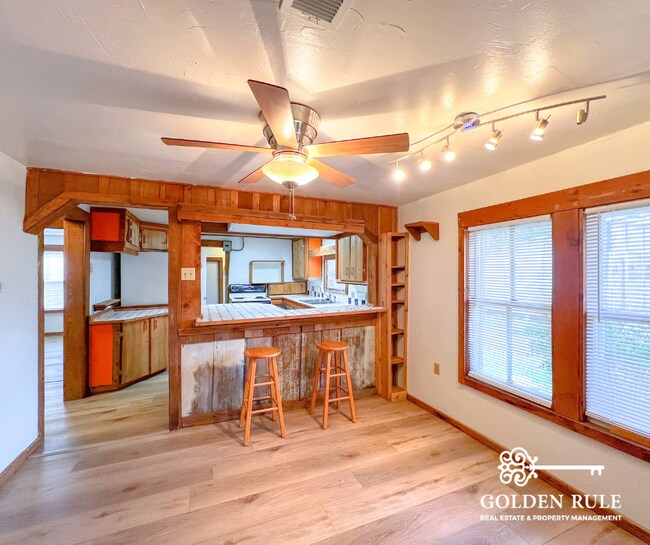 Photo - 25825 W Newberry Rd