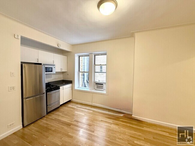 Building Photo - WEST 13 STREET Rental
