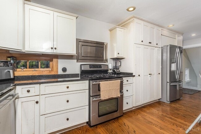 Photo - 6512 Park Ln