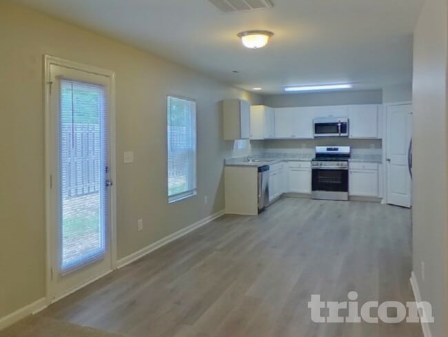 Photo - 621 Buckskin Rd