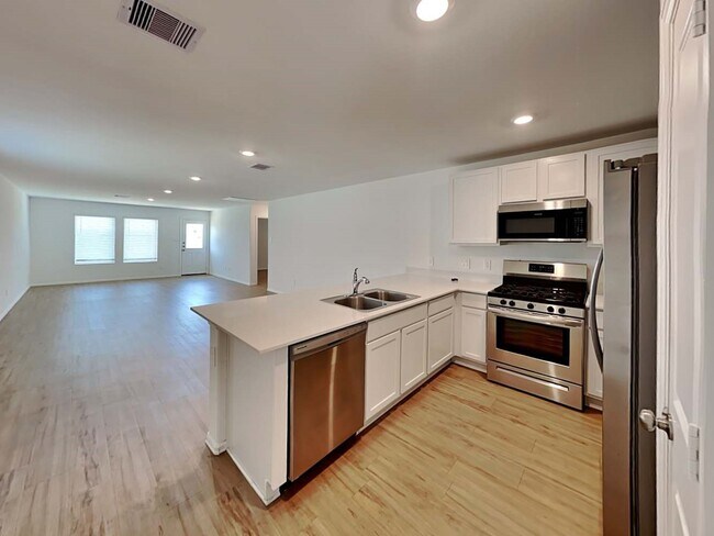 Photo - 24023 Laurel Farms Dr