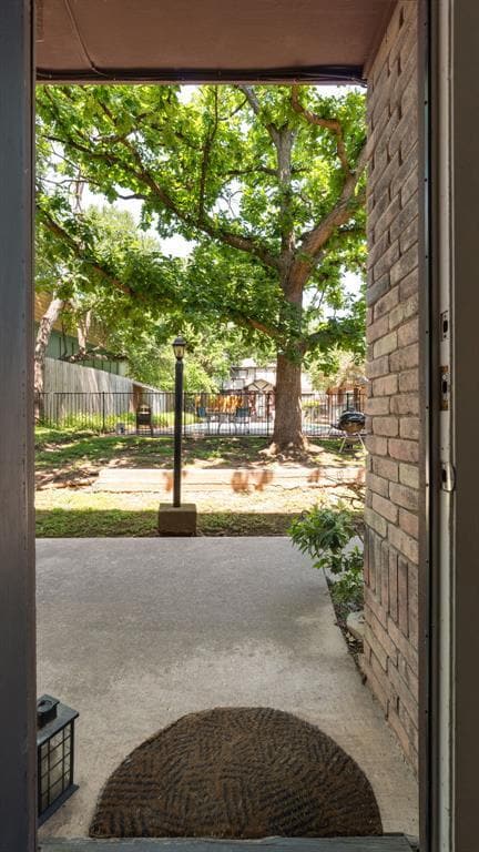 Photo - 7409 Shadow Hill Dr Unidad 113