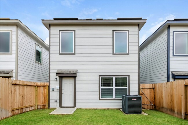 Photo - 15252 Estrella Rd E