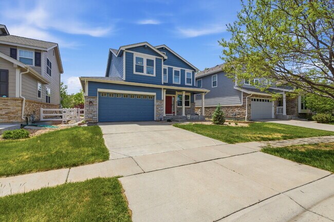 Photo - Beautiful Aurora Home - 4 Bedroom, 3 Bathrooms in Excellent Condition!