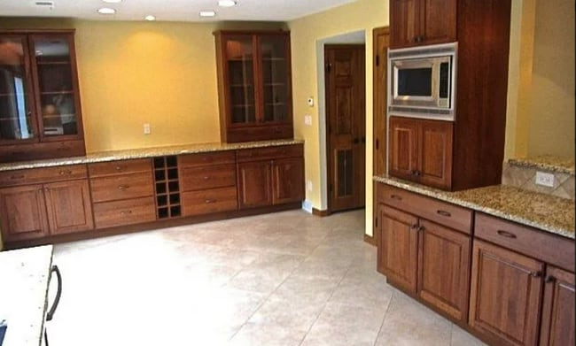 Photo - 65 Benthaven Pl