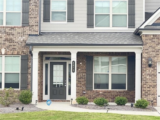 Photo - 4675 Silver Oak Dr SW