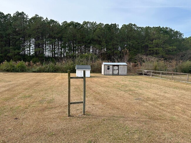 Photo - 150 Morristown Rd