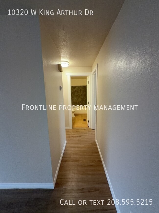 Photo - 10320 King Arthur Dr