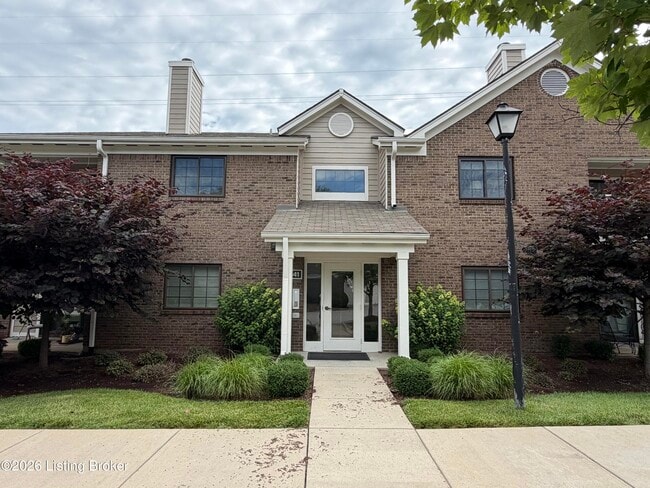 Building Photo - 341 Piatt Pl Unit 104