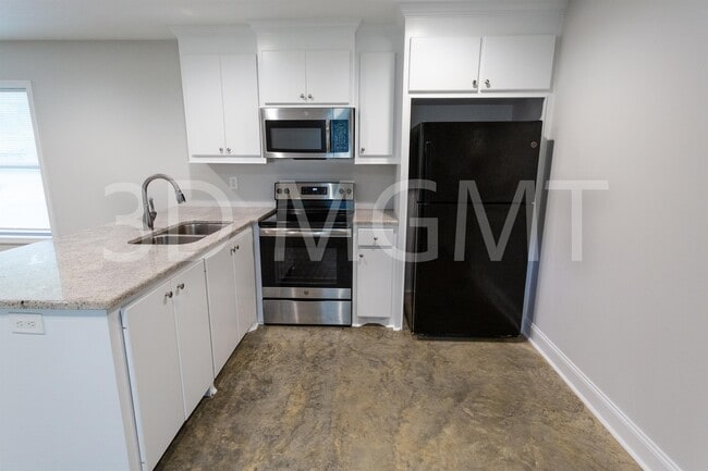 140 Southridge Rd