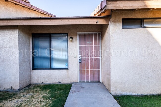 Photo - 8400 Laborough Dr Unit Apt A