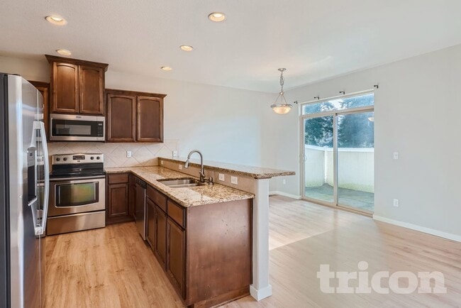 Photo - 7615 NE 60th Way