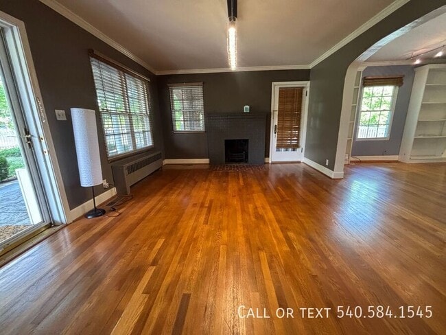 Photo - 3479 Overbrook Dr