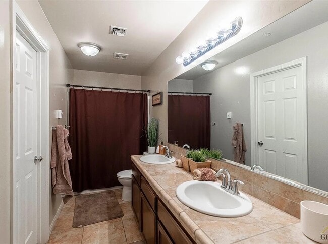 Photo - 10825 Coronado Pointe Dr