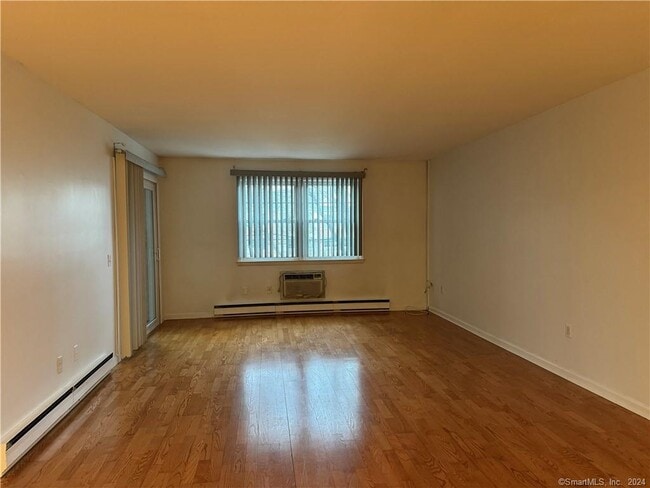 Photo - 181 Melba St Unit APT 218