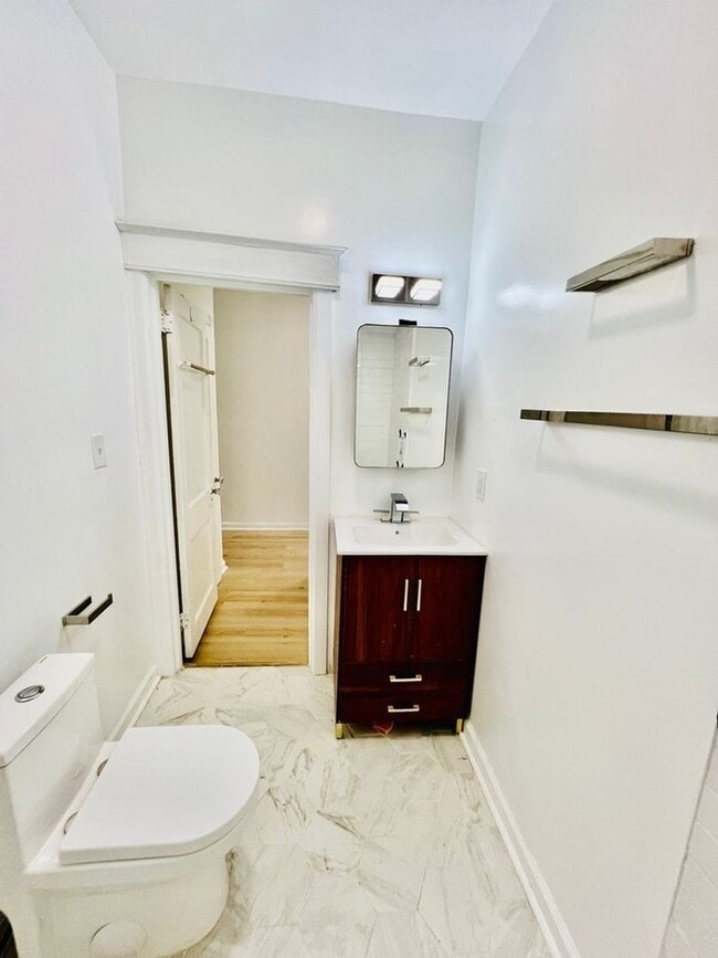 Photo - 7607 Ogontz Ave