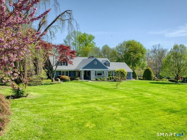 94 Fennbrook Dr