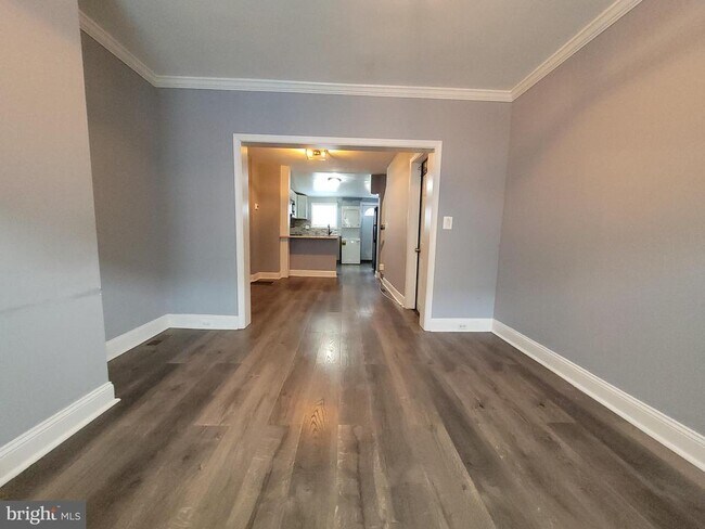 Photo - 617 Archer St