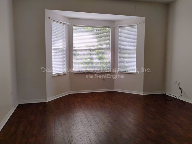 Photo - 20716 Eustis Rd