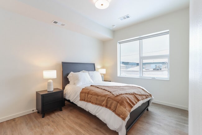 Photo - Evergreen Landing Apartments on 8th