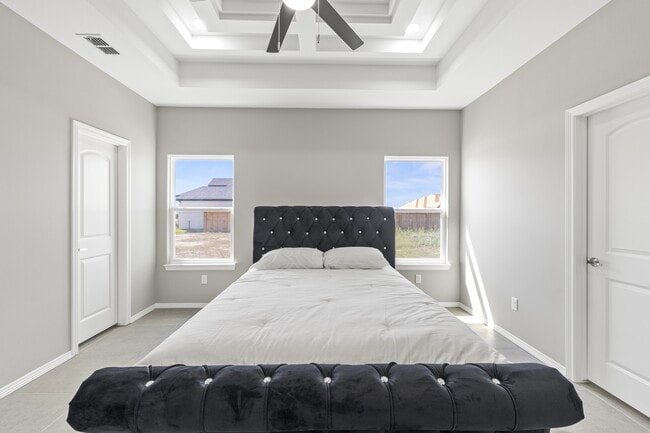 Photo - 12715 N 37th St