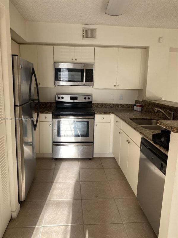 Photo - 1749 Village Blvd