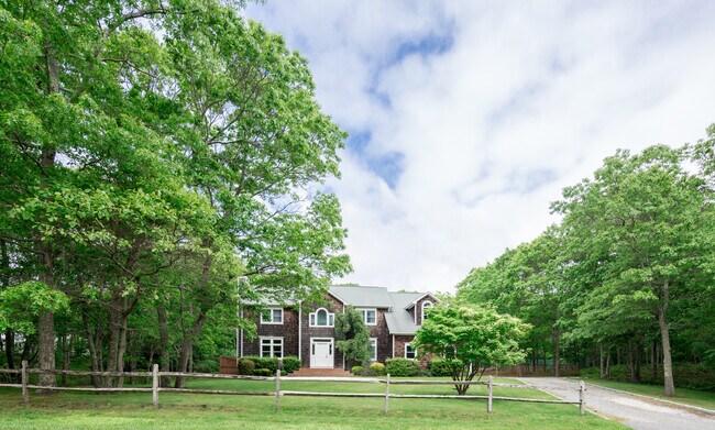 Photo - 1 Mountain Laurel Ln