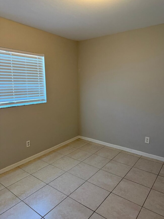 Photo - 4763 22nd St SW