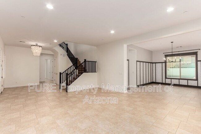 Photo - 3087 E Maplewood Ct