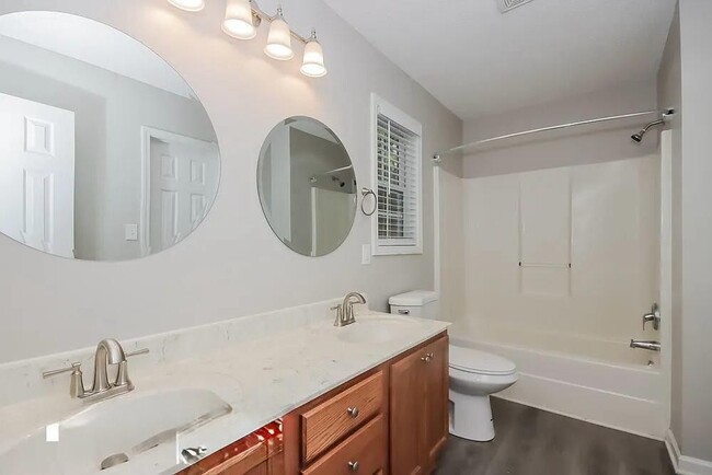 Photo - 2021 Brantley Creek Dr