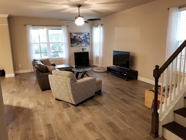 Photo - 14306 Barrington Stowers Dr