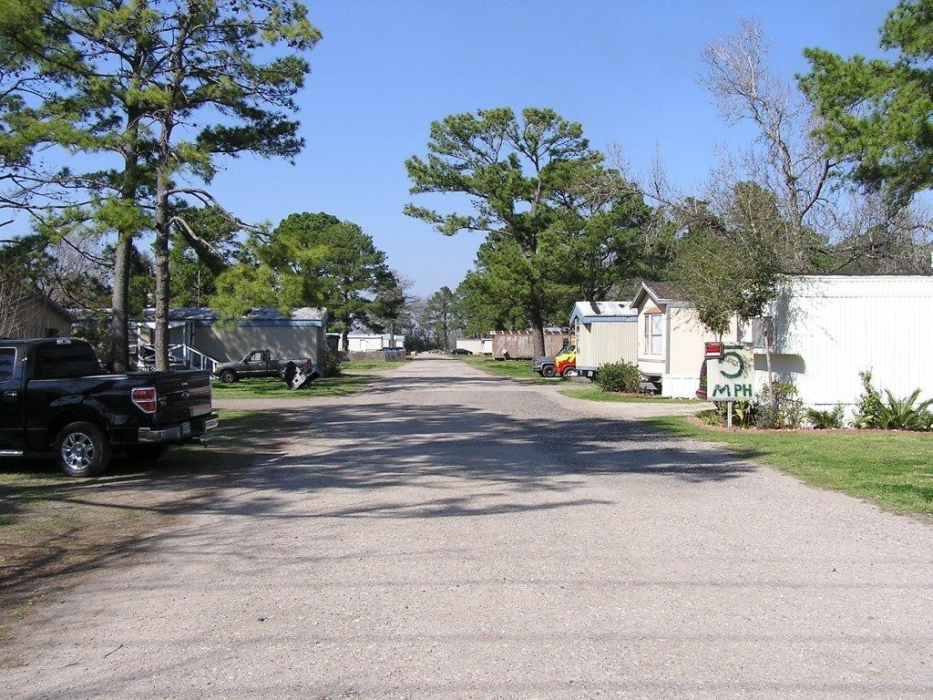 Photo - Bentwood Estates Mobile Home Park
