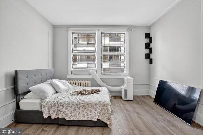 Photo - 1324 Locust St Unit 1114