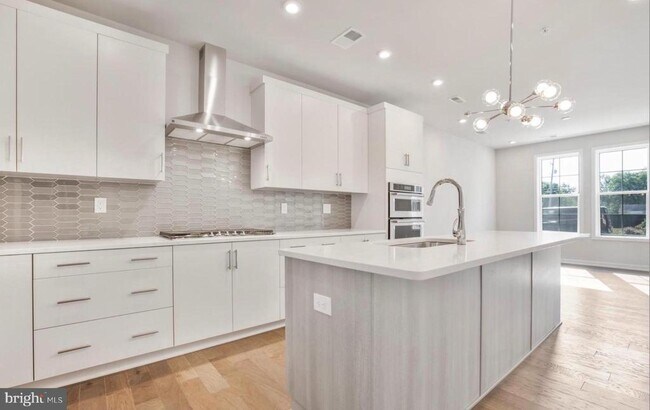 Photo - 7512 Sawyer Farm Wy