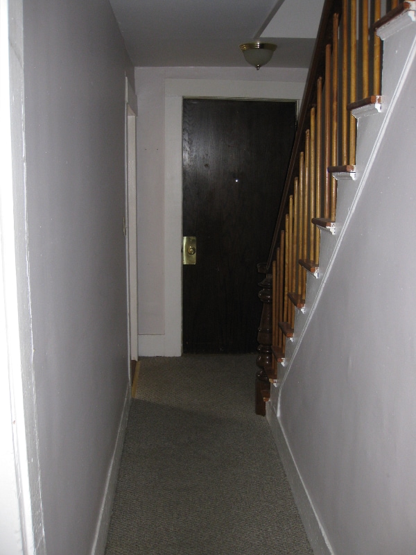 Building Photo - 27 Pierce St Rental