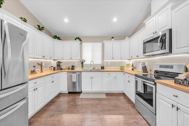 Photo - 2003 E 33rd St