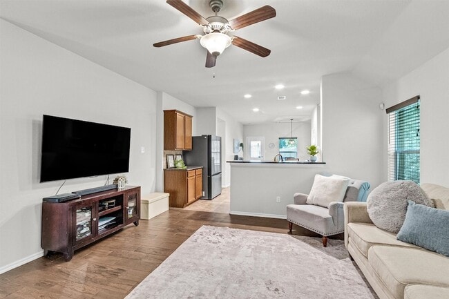 Photo - 1700 Fall Forest Ct