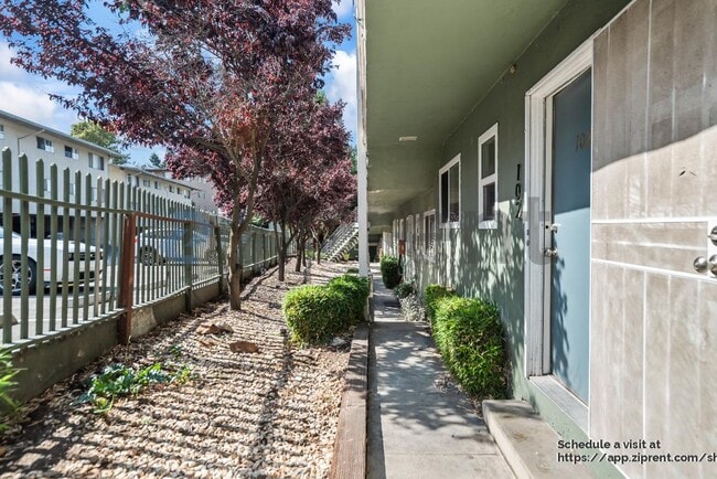 Photo - 24035 2nd St