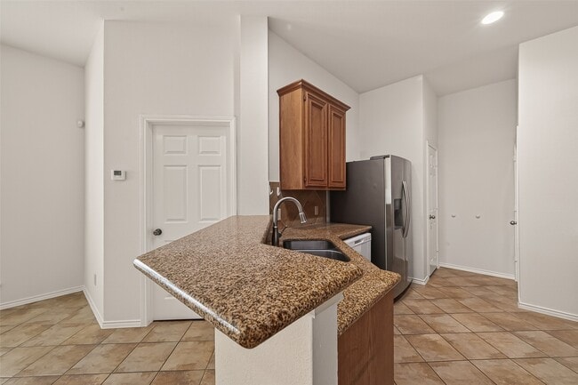 Photo - 14927 Tuttle Point Dr