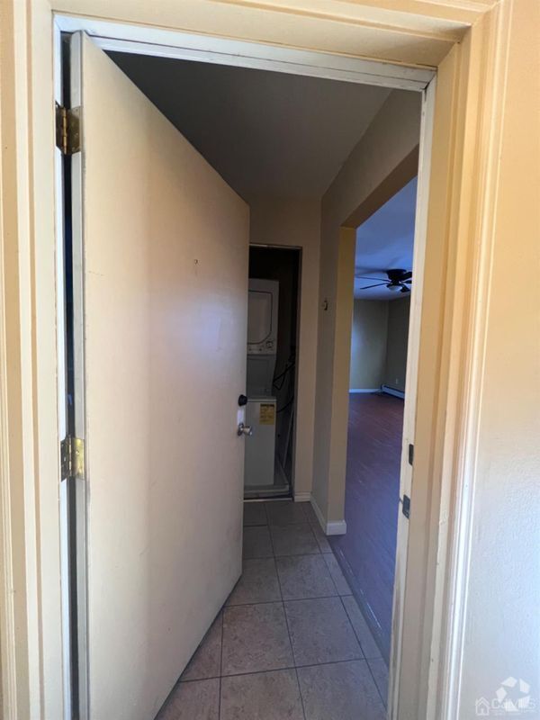 Building Photo - 730 Cricket Ln Rental