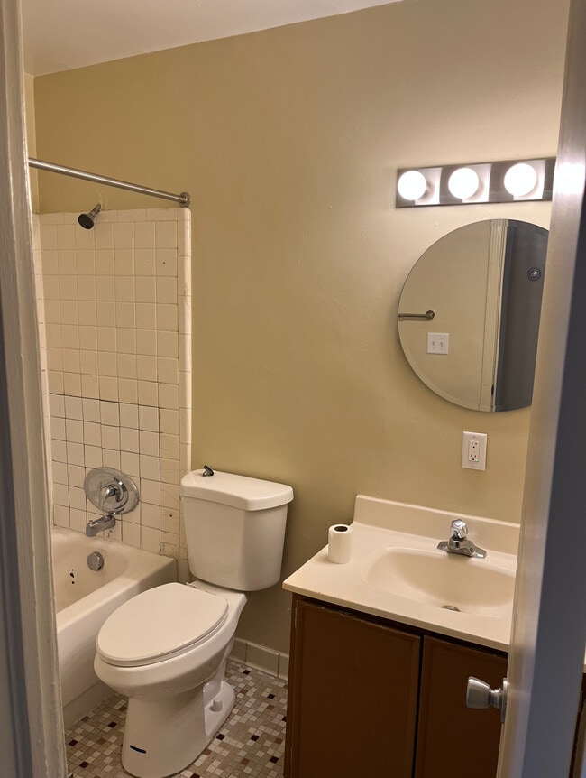 Reside 517 LLC
