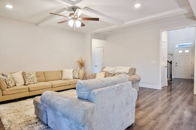 Photo - Pet Friendly Four Bedroom with Bonus!