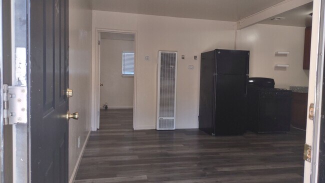 Photo - 5626 53rd St Unit #2