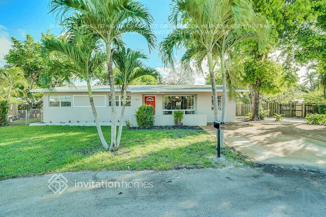 Photo - 2440 SW 5th Pl House