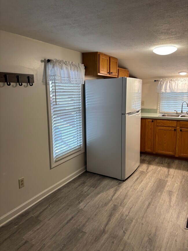 Photo - 205 S Ottawa St Unit #1